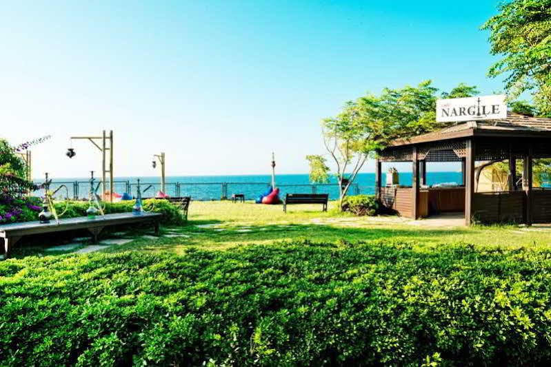 Mercure Cyprus Casino Hotels & Wellness Resort Agios Epiktitos Екстер'єр фото